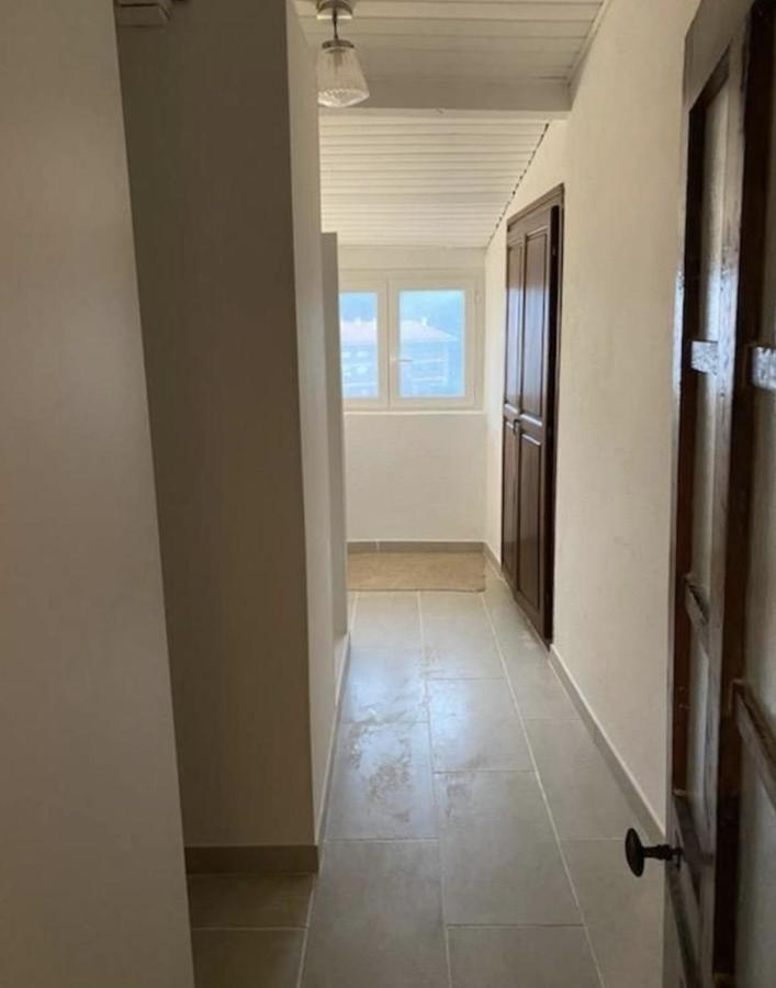 La Coletta Bel Appartement Typique Avec Balcon Centre Piana Piana  Exteriör bild